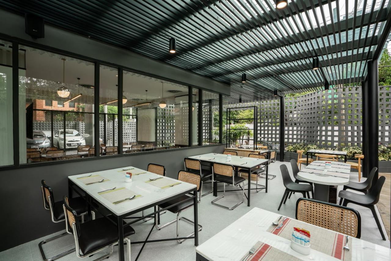 Hotel Amber Sukhumvit 85 Bangkok Eksteriør billede