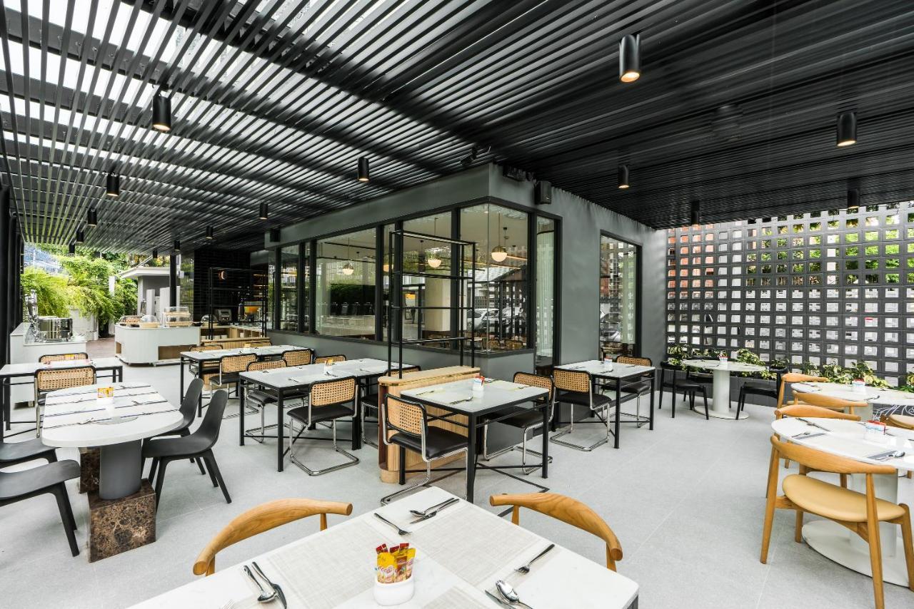 Hotel Amber Sukhumvit 85 Bangkok Eksteriør billede