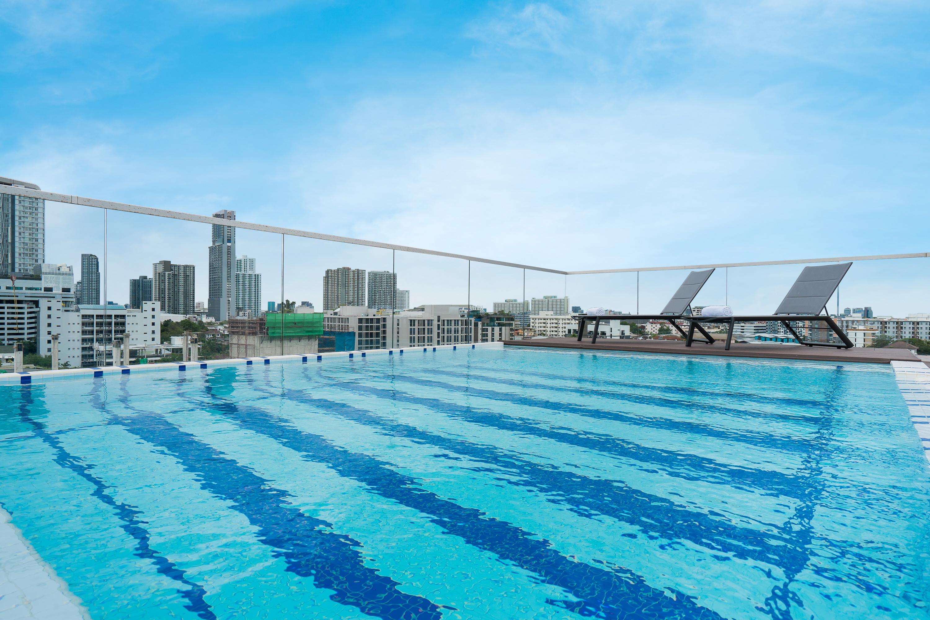 Hotel Amber Sukhumvit 85 Bangkok Eksteriør billede